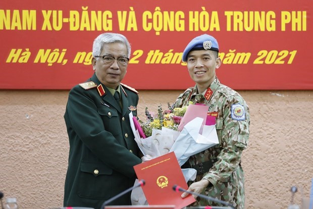 Вьетнамскии офицер будет работать в департаменте миротворческих операции ООН hinh anh 1