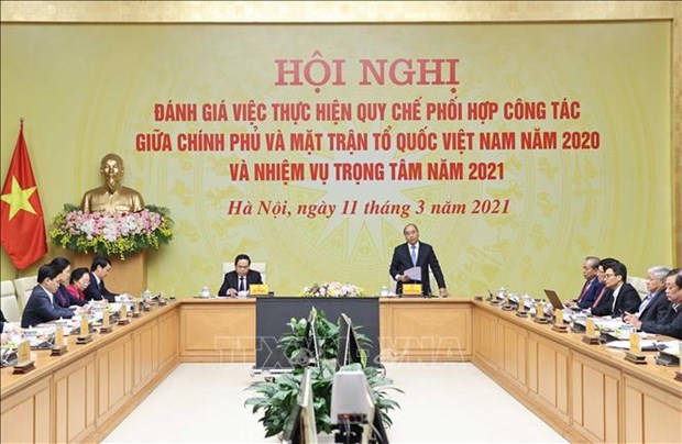Премьер-министр Нгуен Суан Фук: правительство и ЦК Отечественного фронта Вьетнама эффективно координируют свою работу hinh anh 1