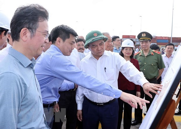 Премьер-министр хочет, чтобы комплекс морского порта Каимеп-Тхиваи был разработан в соответствии с региональными стандартами hinh anh 1