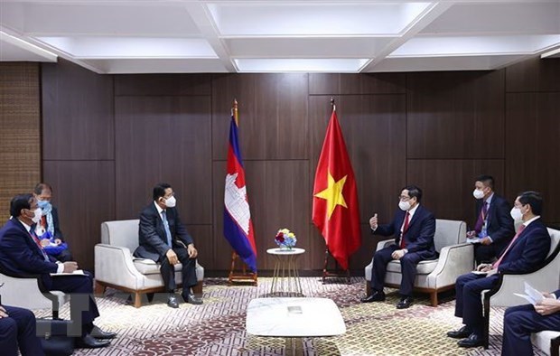 Индонезииские и камбоджииские газеты освещают тесные двусторонние отношения с Вьетнамом hinh anh 1