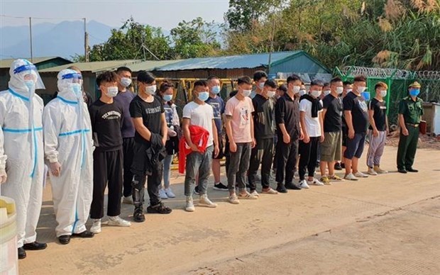 Незаконные иммигранты арестованы на севере провинции Дьенбьен hinh anh 1