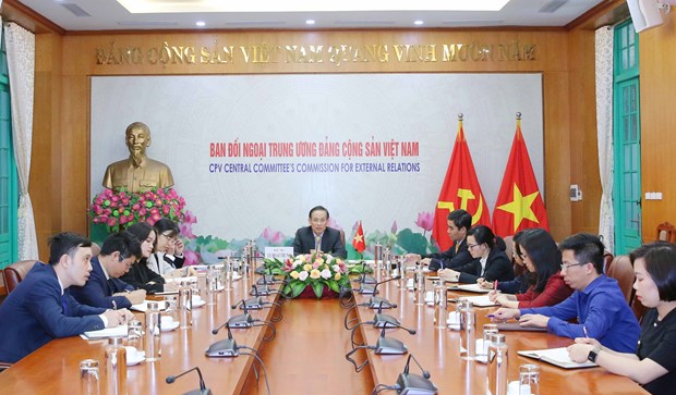 Вьетнам всегда дорожил стратегическим партнерством с Сингапуром hinh anh 2