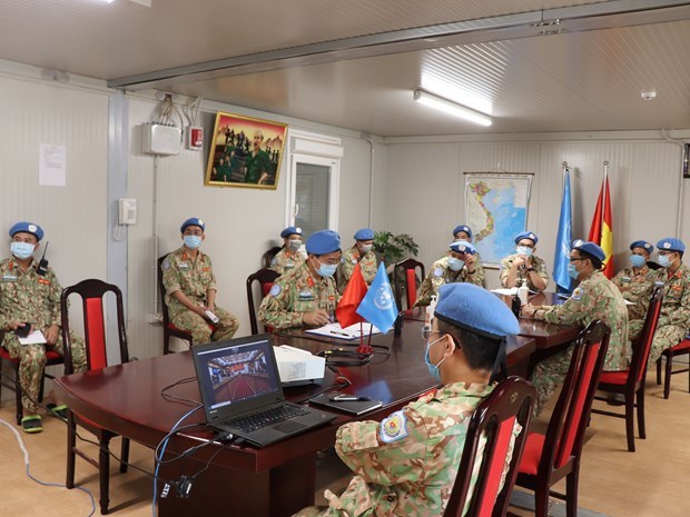 Военные медики в «голубых беретах» преодолевают трудности, выполняют миссию hinh anh 2