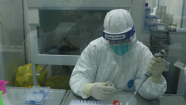В полдень 22 мая во Вьетнаме зафиксировано 50 новых случаев заболевания COVID-19 hinh anh 1