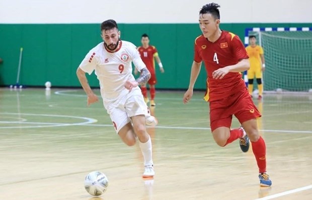 Вьетнам и Ливан сыграл матч по мини-футболу hinh anh 1