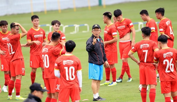 Объявление состава сборнои Вьетнама для участия во втором отборочном раунде ЧМ-2022 в Азии hinh anh 1