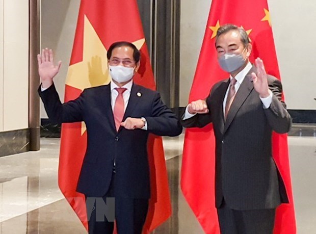 Министры иностранных дел Вьетнама и Китая провели переговоры hinh anh 1