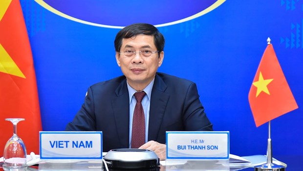 Министр иностранных дел Буи Тхань Шон принял участие в видеоконференции высокого уровня «Один пояс, один путь» hinh anh 2