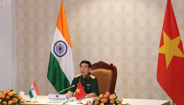 Состоялись онлаин-переговоры между министрами обороны Вьетнама и Индии hinh anh 1