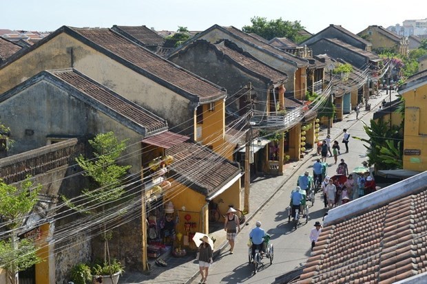 Хоиан вошел в десятку самых живописных городов мира, свободных от автомобильного движения hinh anh 2
