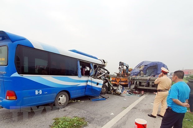 В первом полугодии число погибших в результате дорожно-транспортных происшествии составило 3.192 человека hinh anh 1