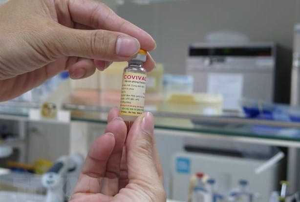 Отдавать приоритет производству вакцин и применению достижении науки и техники в здравоохранении hinh anh 2