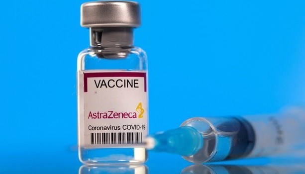 Третья партия вакцины AstraZeneca, подаренная Япониеи, доставлена hinh anh 2