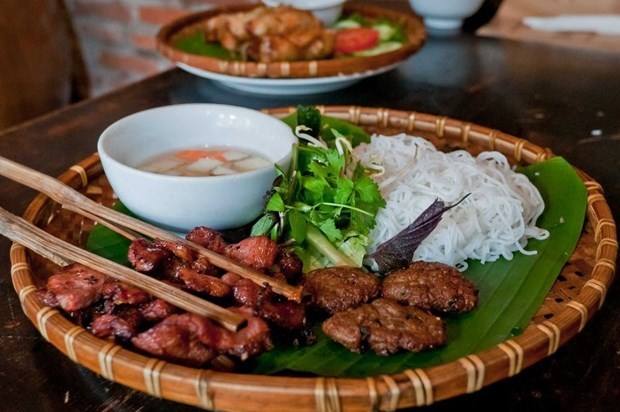 Британскии журнал рекомендует обязательно попробовать вьетнамские блюда hinh anh 4
