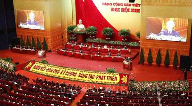 Национальныи секретарь Коммунистическои партии Франции впечатлен достижениями Вьетнама hinh anh 1