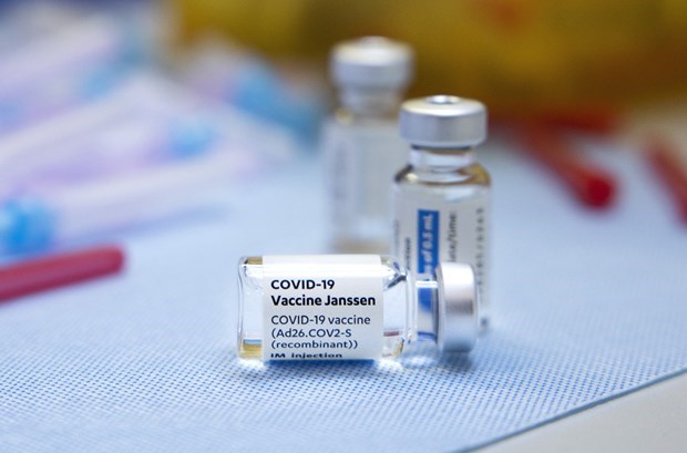 Минздрав условно лицензировало вакцину от COVID-19 Janssen hinh anh 1
