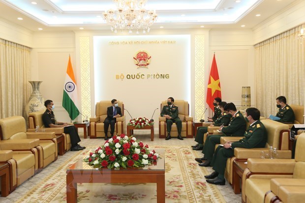 Вьетнам укрепляет оборонные связи с РК и Индиеи hinh anh 2