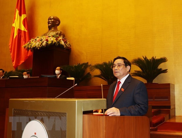 Первая сессия 15-го Национального собрания: Премьер-министр представляет состав правительства hinh anh 1