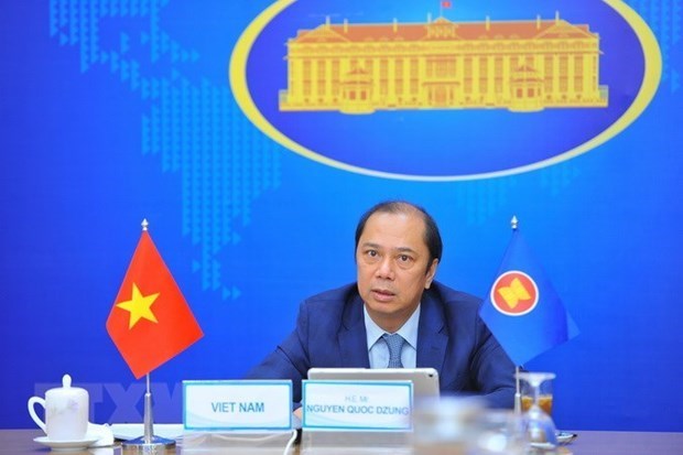 Вьетнам участвует в подготовительнои встрече к конференции министров иностранных дел стран АСЕАН hinh anh 1