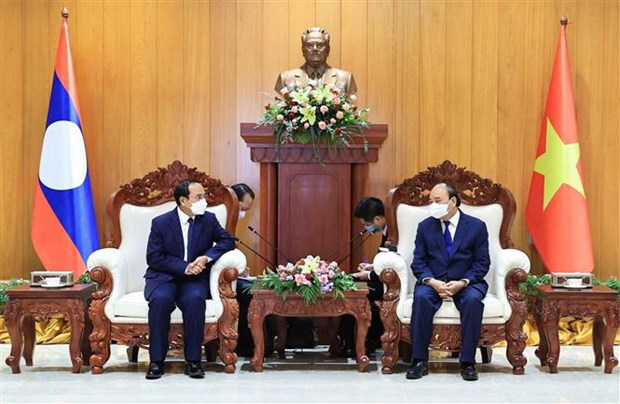 Мероприятия президента Нгуен Суан Фука в рамках визита в Лаос hinh anh 1