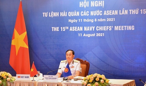 Вьетнам принял участие в 15-м заседании командующих ВМС стран АСЕАН hinh anh 1