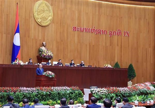 Министр иностранных дел Лаоса: Визит президента Вьетнама отражает уникальные связи Лаоса и Вьетнама hinh anh 1