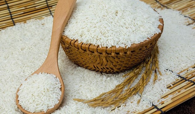 На Вьетнам приходится 87% всего импорта риса Филиппин hinh anh 1