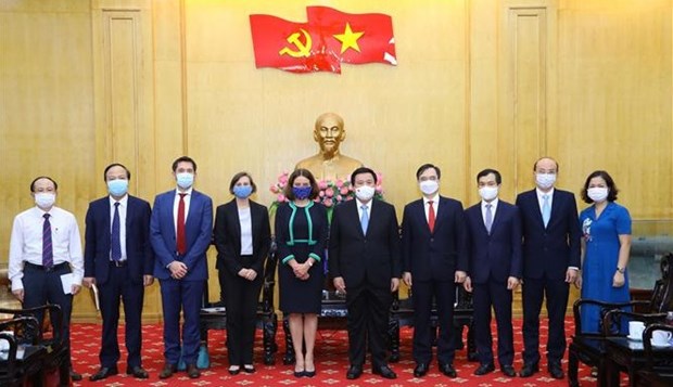 Наращивание руководящего потенциала для будущих вьетнамских лидеров hinh anh 2