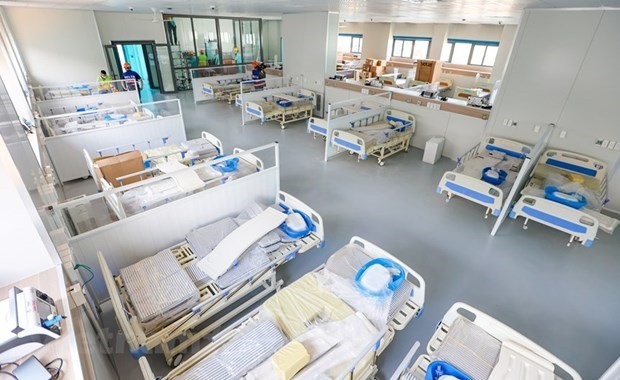 1 сентября в Ханое будет сдана в эксплуатацию больница для лечения COVID-19 на 500 коек hinh anh 1
