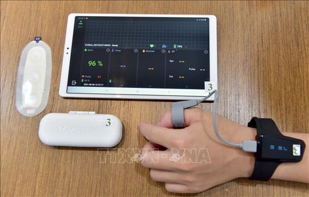 Применение технологии для удаленного мониторинга здоровья больных COVID-19 hinh anh 2