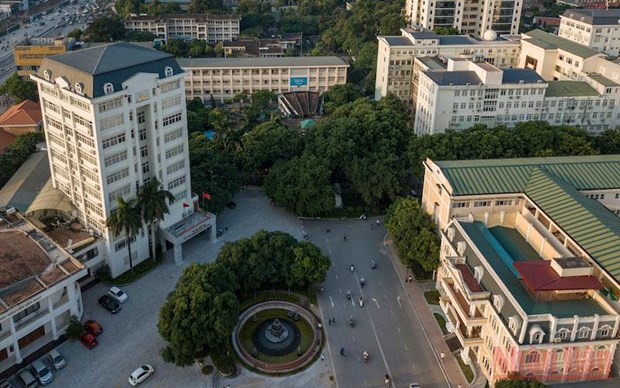 Вьетнамскии университет входит в число 800 лучших в мире по физическим наукам hinh anh 1