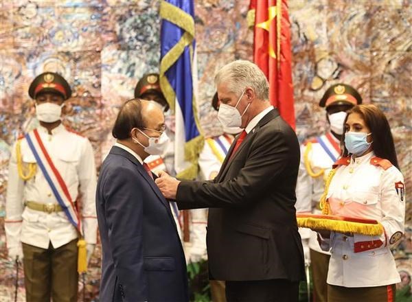 Вьетнам и Куба стремятся укрепить всесторонние связи hinh anh 2