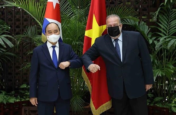Президент Нгуен Суан Фук успешно завершил визит на Кубу hinh anh 1