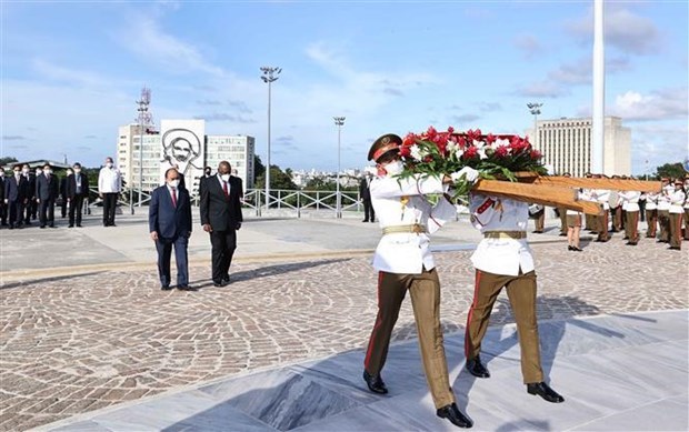 Президент Нгуен Суан Фук успешно завершил визит на Кубу hinh anh 5