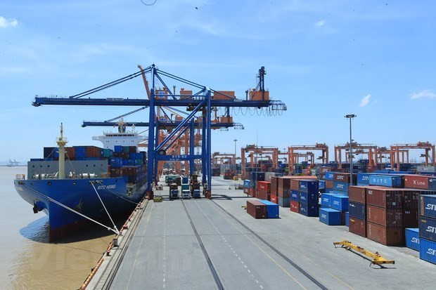 Импорт-экспорт принес в госбюджет 285,62 трлн. Донгов hinh anh 1