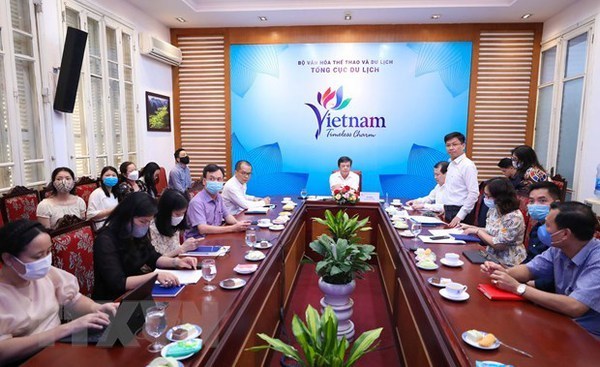 Дипломатические представительства за рубежом помогают привлекать иностранных туристов во Вьетнам hinh anh 2