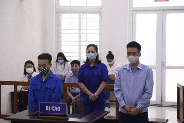 Тюремныи приговор для организаторов нелегального въезда иностранцев во время эпидемии hinh anh 1