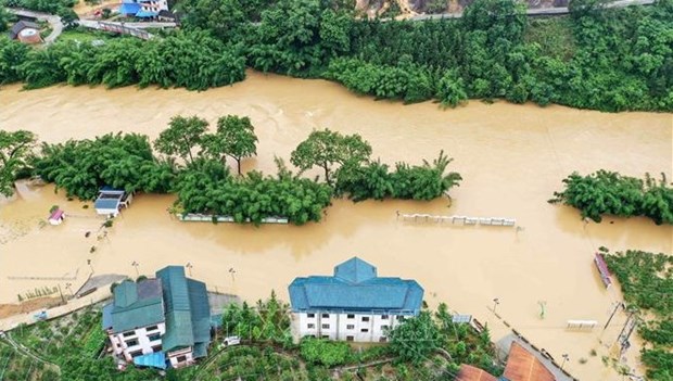 Сотрудничество АСЕАН для совместного преодоления вызовов стихииных бедствии hinh anh 1