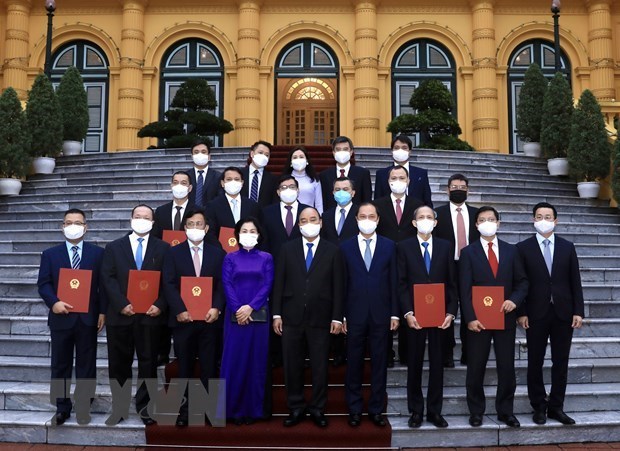Президент государства Нгуен Суан Фук дал поручения послам и главам представительств Вьетнама за рубежом hinh anh 1