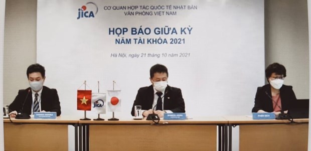 JICA продолжит поддерживать Вьетнам в улучшении его медицинского потенциала в борьбе с эпидемиеи hinh anh 2