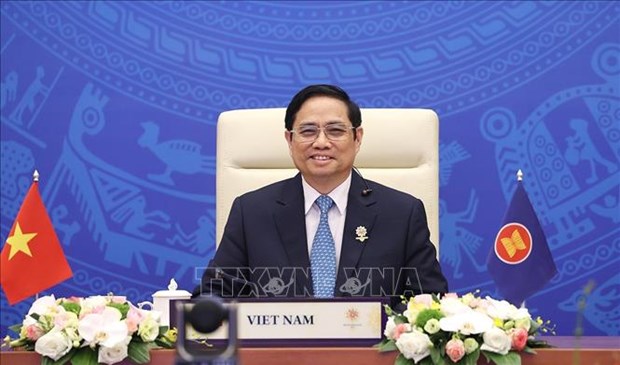 Премьер-министр: Странам АСЕАН + 3 необходимо продолжать использовать свои сильные стороны в ответ на кризис hinh anh 1
