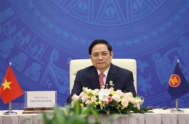 Премьер-министр принял высокопоставленных дипломатов в саммите Восточнои Азии hinh anh 1