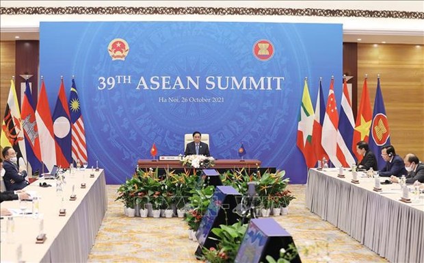 Вьетнам активно, проактивно и ответственно участвует в саммитах АСЕАН hinh anh 2