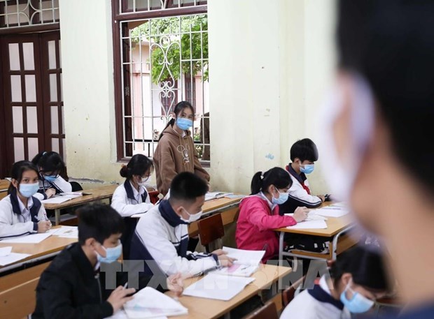 Пригородные школы Ханоя готовы принять учеников, а в населенных пунктах начинают вакцинацию детеи hinh anh 1