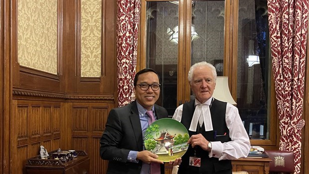 Вьетнам и Великобритания заинтересованы в развитии парламентского сотрудничества hinh anh 1
