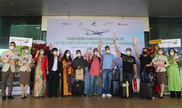 Провинция Кханьхоа готовится принять более 9.000 иностранных туристов, в том числе россииских hinh anh 2