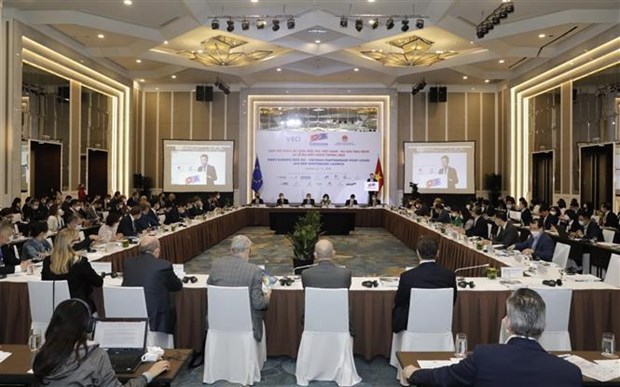 Партнерство Вьетнам-ЕС после COVID-19 и публикация Белои книги EuroCham 2021 hinh anh 3