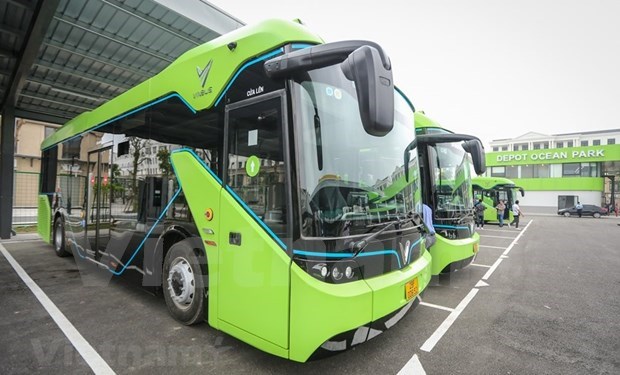 Первыи парк умных электробусов появился на улице Ханоя hinh anh 1