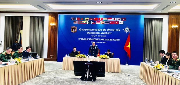 Береговая охрана Вьетнама готова сотрудничать во имя мира, стабильности и развития в регионе hinh anh 1