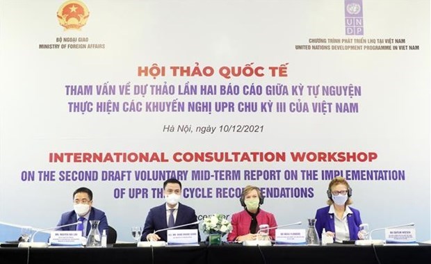 Вьетнам обязуется защищать универсальные ценности прав человека hinh anh 1
